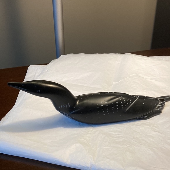 Loon Soapstone hand carved Inuit Art Sculpture - Picture 3 of 10
